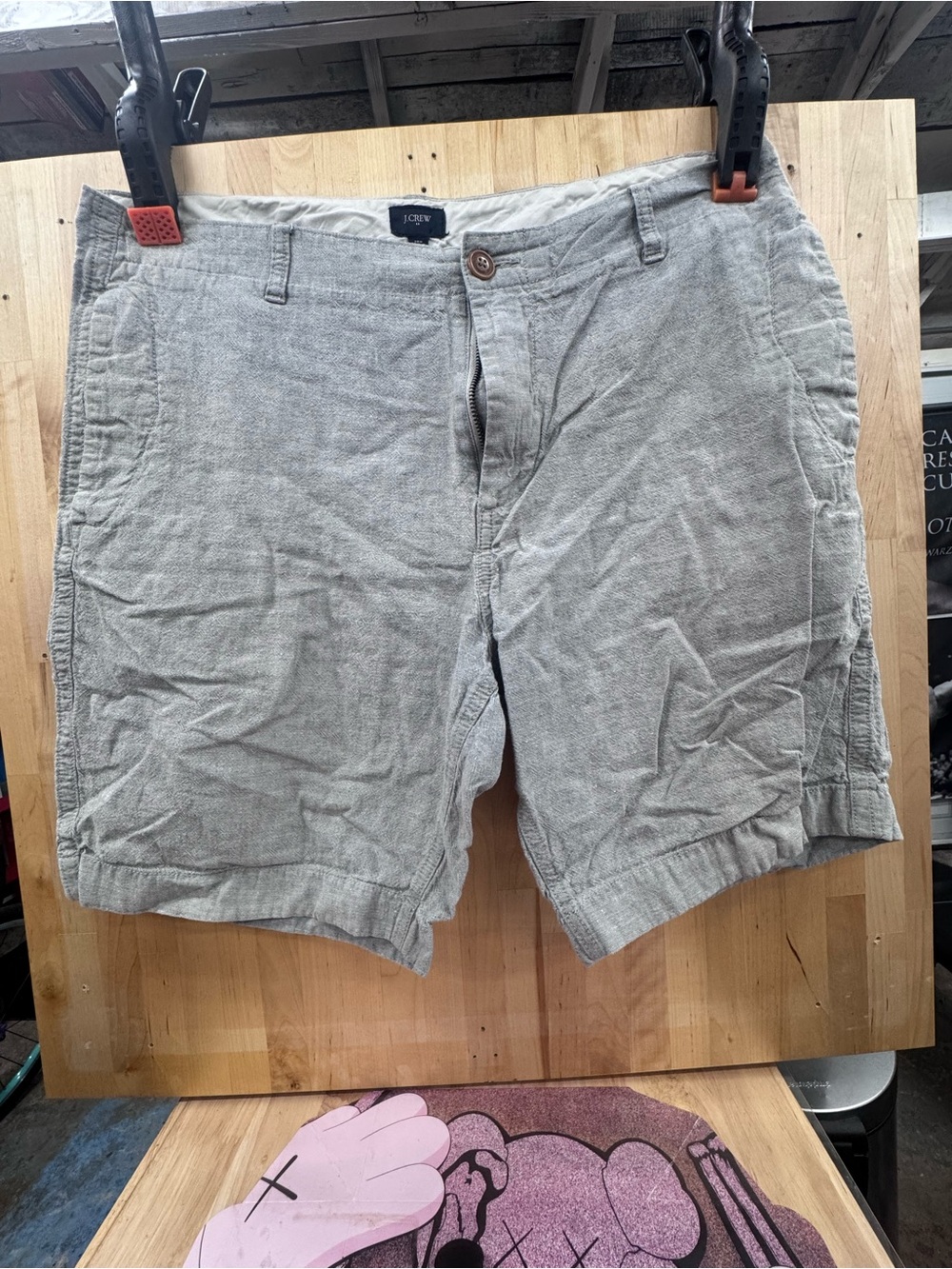 J. Crew Men’s Light Gray Flat-Front Cotton-Linen Shorts